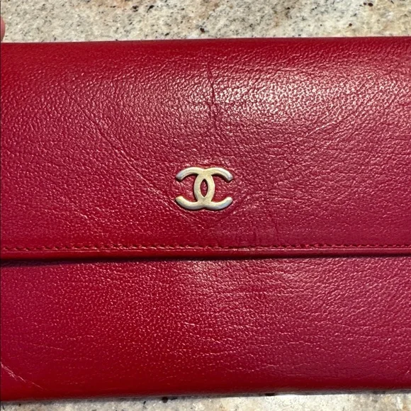 Chanel Coco Mark Leather Wallet with Box - Picture 5 of 14